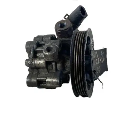 Toyota Avensis T250 Power steering pump