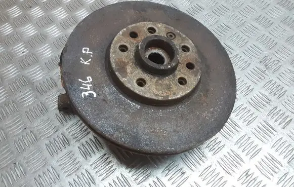 Opel Vectra B Front wheel hub