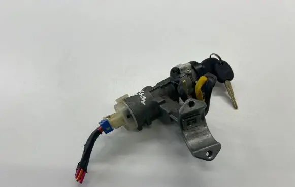 Hyundai Tucson JM Ignition lock
