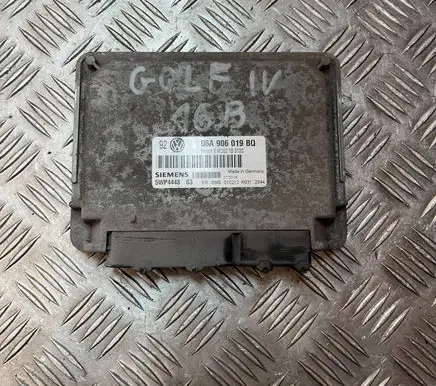 Volkswagen Golf IV Engine control unit/module 06A906019BQ 5WP444803