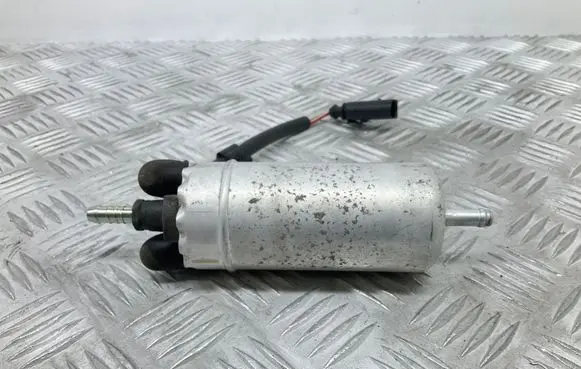 Volkswagen Scirocco Fuel injection high pressure pump 1K0906089A