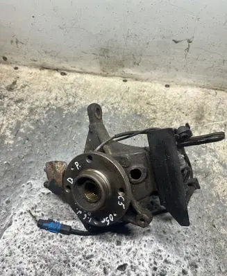 Citroen C5 Front wheel hub