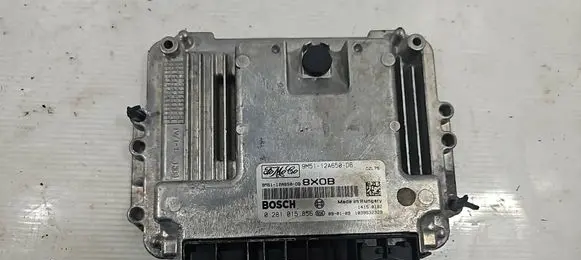 Ford Focus Engine control unit/module 9M5112A650DB 0281015856