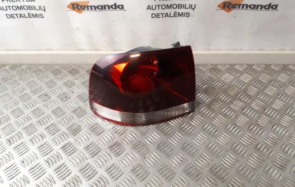 Volkswagen Touareg I Rear/tail lights 28259002