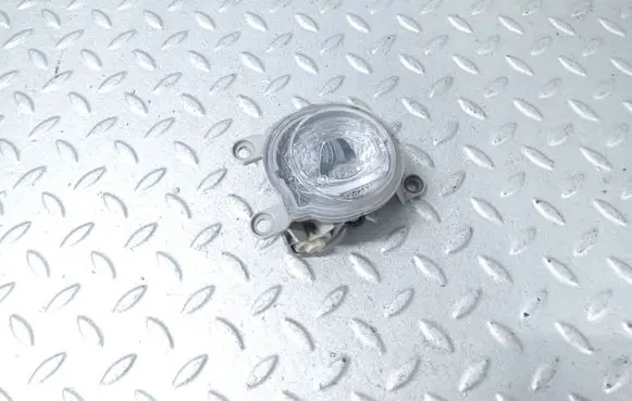 Toyota Yaris XP210 Front fog light 8122002190