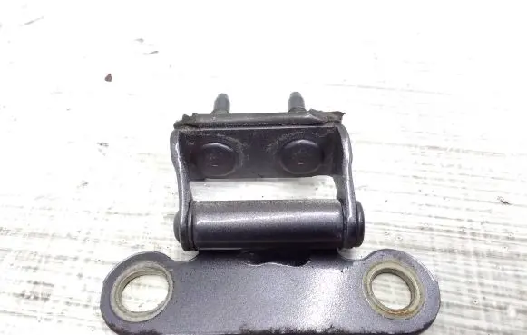 Lexus CT 200H Tailgate/trunk/boot hinge
