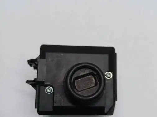 Mercedes-Benz C W204 Ignition lock A2079057101
