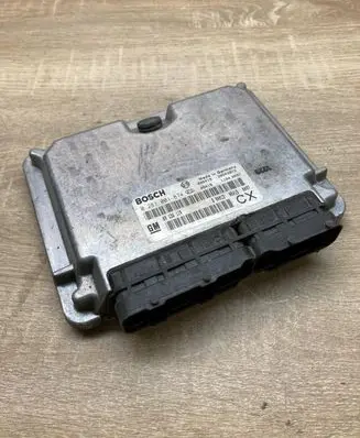 Opel Vectra B Engine control unit/module ECU 09136119 0281001874