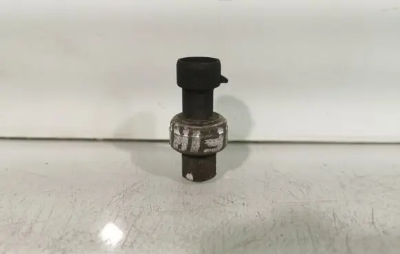 Opel Zafira A Air conditioning (A/C) pressure sensor 