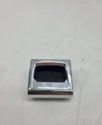Audi Q7 4M Tie down hook / loop 