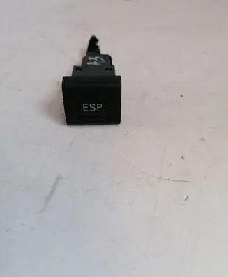 Traction control (ASR) switch