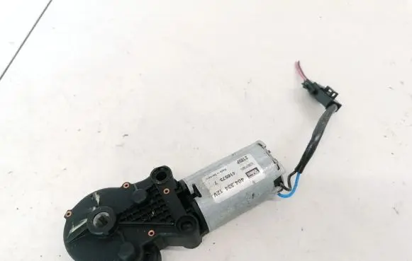 Nissan X-Trail T30 Seat adjustment motor 40433412V 4165737