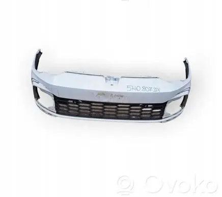 Volkswagen Golf VIII Front bumper 5H0807221