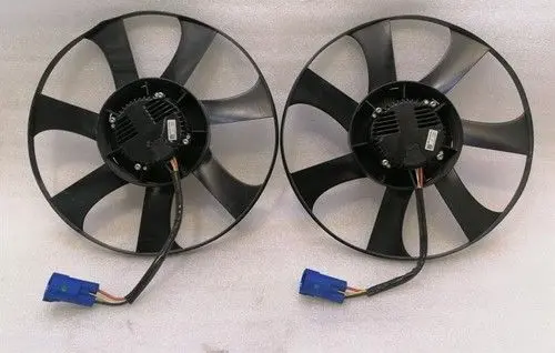 Ferrari FF Radiator cooling fan shroud