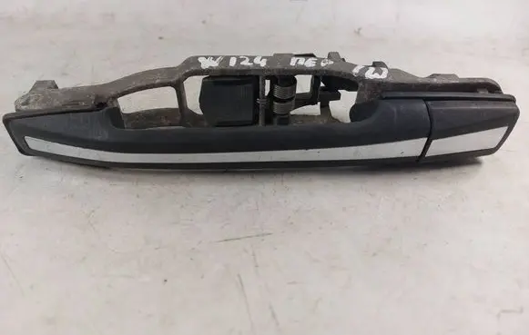 Mercedes-Benz E W124 Front door exterior handle