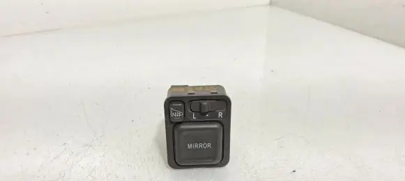 Honda Stream Wing mirror switch 0661T