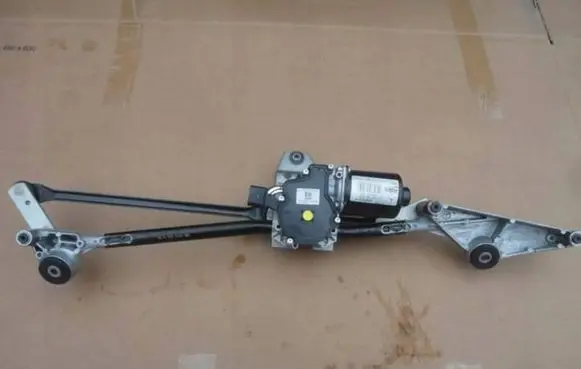 Mercedes-Benz GLA W156 X156 Front wiper linkage A1769061900