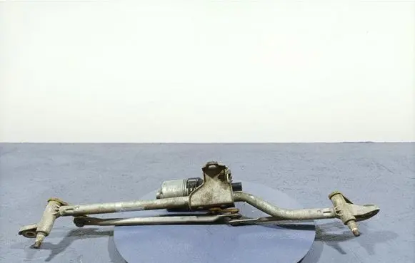 Front wiper linkage and motor
