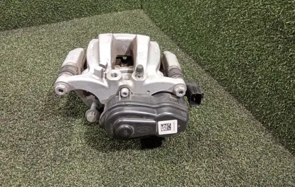 Land Rover Defender Rear brake caliper LPLA2K328EC LPLA2K328