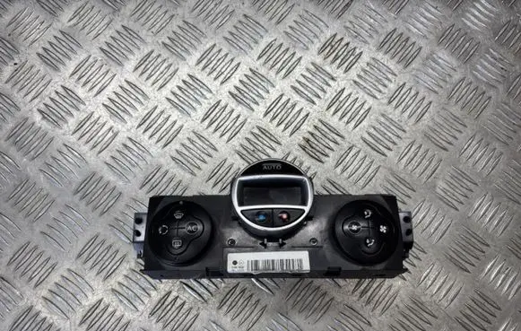 Renault Megane II Climate control unit 69340028 8200501459