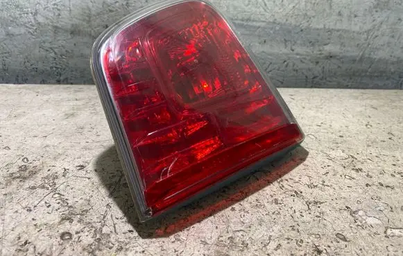 Toyota Avensis T270 Rear/tail lights 8159005110 04A1101718