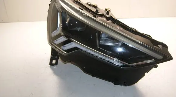Audi Q3 Headlight/headlamp L090025 83A941034 11010660000