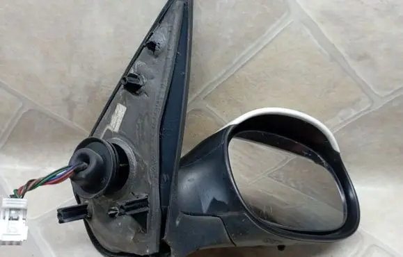 Peugeot 206 Front door electric wing mirror 017003