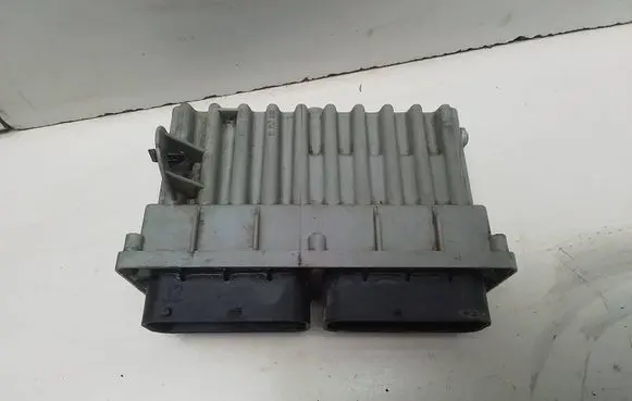 Coolant fan relay