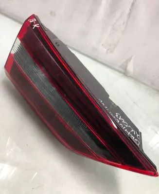 Opel Grandland X Tailgate rear/tail lights 9846767180