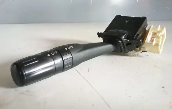 Subaru Legacy Indicator stalk 17A089C 17A089