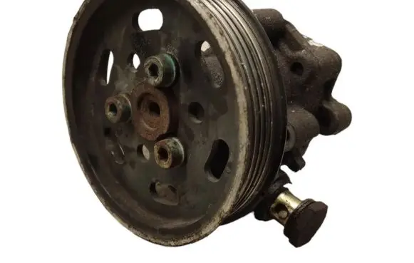 Volkswagen Caddy Power steering pump 038145255B