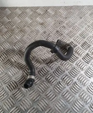Volvo V60 Engine coolant pipe/hose 32252276 AD6HC0919