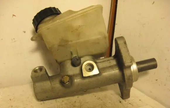Volvo S80 Master brake cylinder