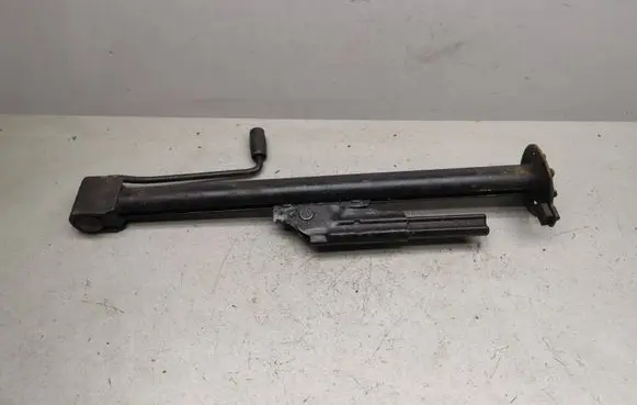 BMW 3 E36 Lift Jack 71121180377 1180377