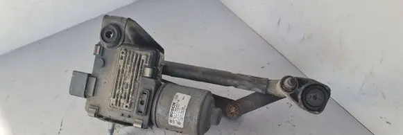 Volkswagen Touran I Wiper motor 0390241718 1T0955120