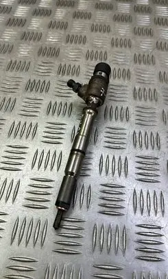 Skoda Rapid (NH) Fuel injector 03L130277B