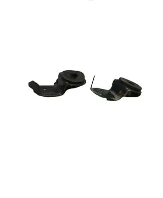 Nissan X-Trail T30 Radiator mount bracket