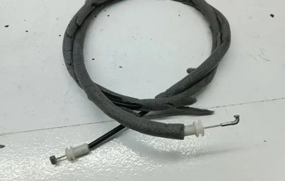 Mercedes-Benz Sprinter W906 Sliding door cable line A9067605404 9067605404