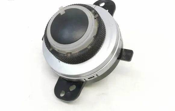 Mitsubishi Outlander Differential lock switch 