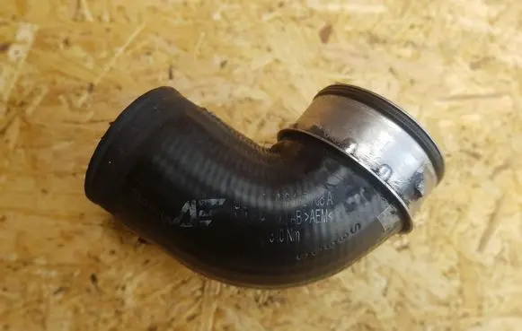 Seat Alhambra (Mk1) Intercooler hose/pipe 7M3145708A