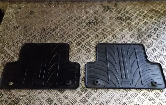 Volvo V40 Rear floor mat 