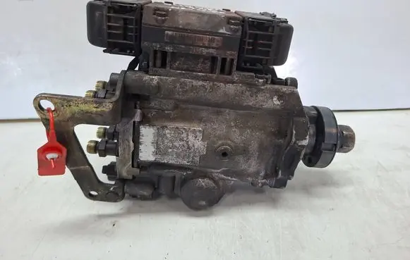 Opel Zafira A Fuel injection high pressure pump S27647909 0470504213