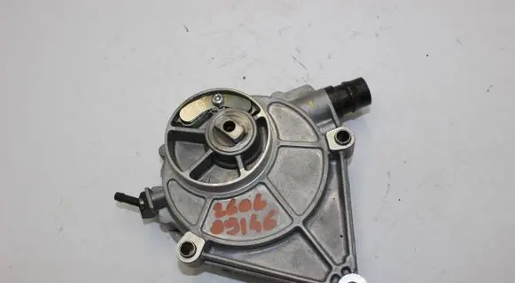 BMW 3 F30 F35 F31 Vacuum pump 0710336189