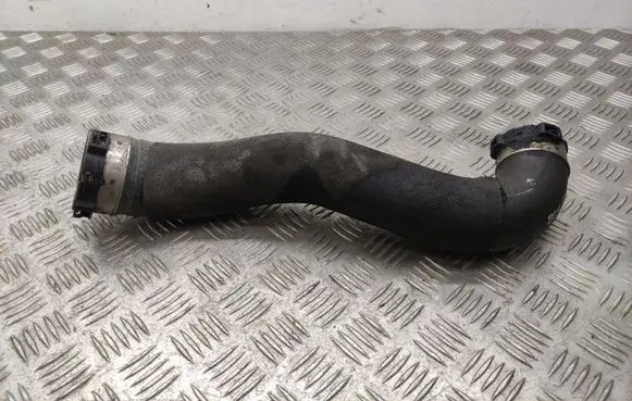 Nissan X-Trail T32 Intercooler hose/pipe