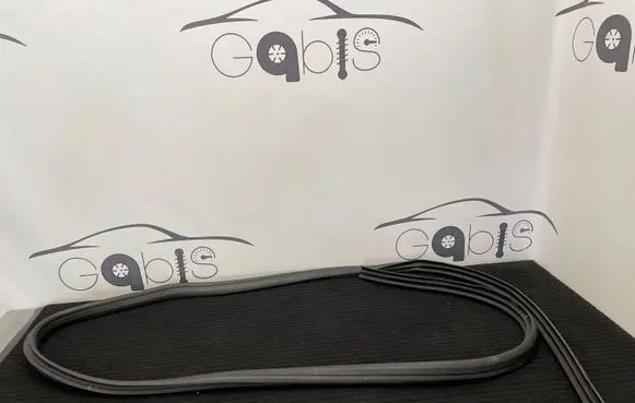 Mercedes-Benz C W205 Rubber seal front coupe door A2056363700