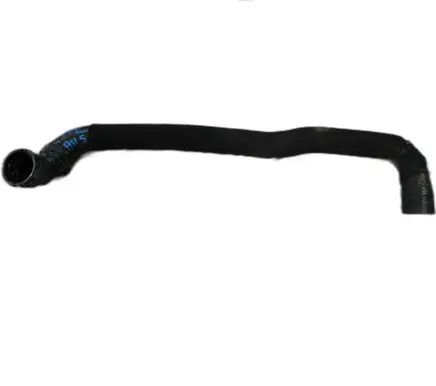 Audi Q3 F3 Engine coolant pipe/hose 