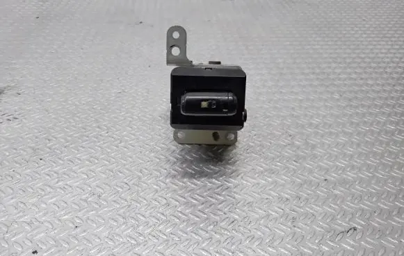 Toyota Corolla Verso AR10 Ignition lock 626399000