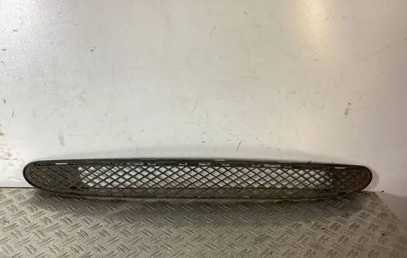 Mercedes-Benz C W203 Front bumper lower grill A2038852623