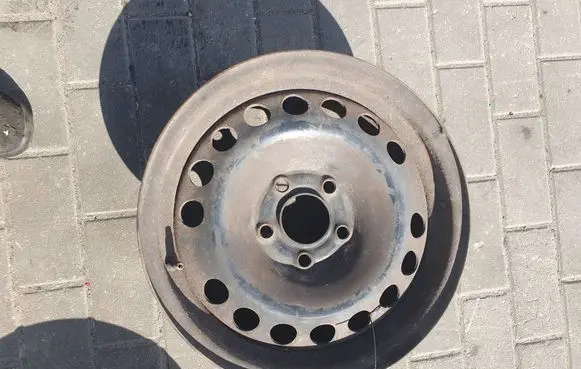 Opel Vectra C R15 steel rim 2150156