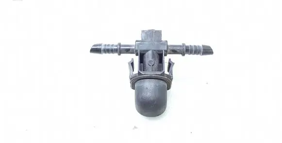 Mercedes-Benz CLS C218 X218 Windshield washer spray nozzle 
